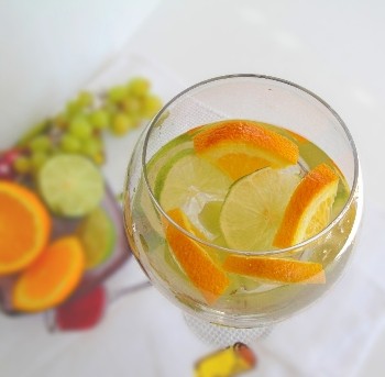 White Sangria Champagne Cocktail